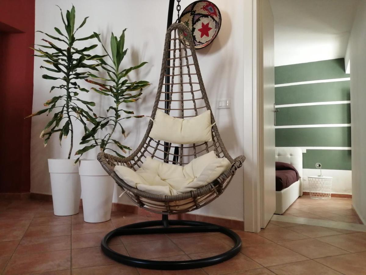 One-Bedroom Apartment,1094729877:JPEG